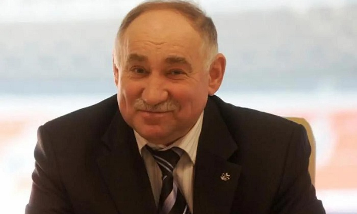 Віктор Грачов: Зібралися на зборах в Адлері й висунули ультиматум: або команда існуватиме й нам платитимуть нормальні гроші, або грати так далі неможливо